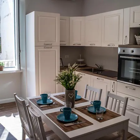 Tor Marina Apartment